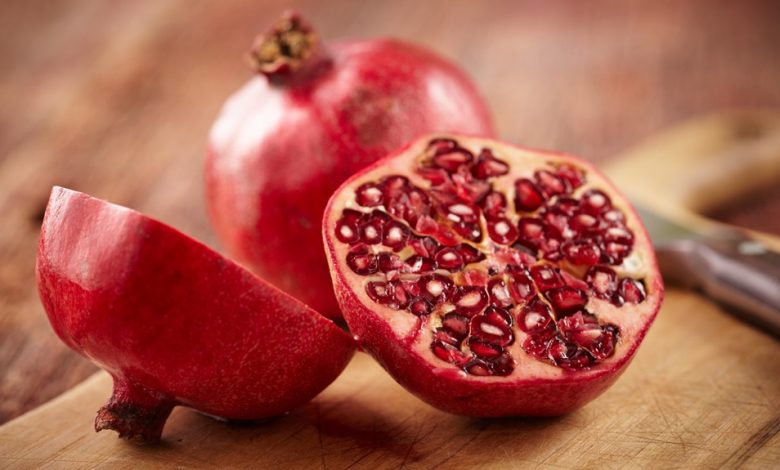 How to Tell if a Pomegranate is Ripe